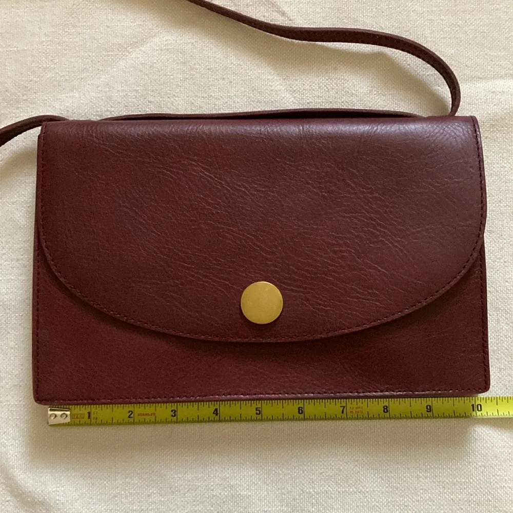 MADEWELL | The Slim Convertible Bag - Cabernet - Picture 14 of 16